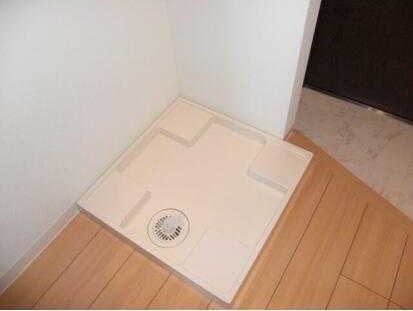 ��ʌ��z�J�s�o�˒��̃A�p�[�g�̂��̑��ݔ�