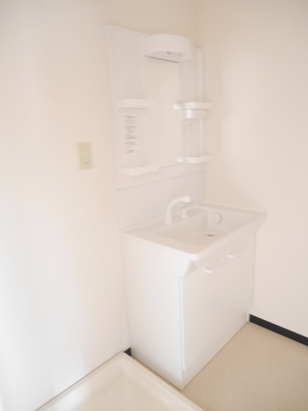 ��ʌ��������܎s�����擌��{�S���ڂ̃}���V�����̐��ʏ�