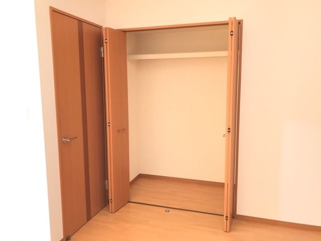 ��ʌ��@�c�s�������̃A�p�[�g�̎��[