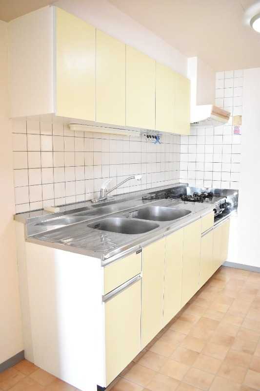 ��ʌ��������܎s������㗎���P���ڂ̃}���V�����̃L�b�`��