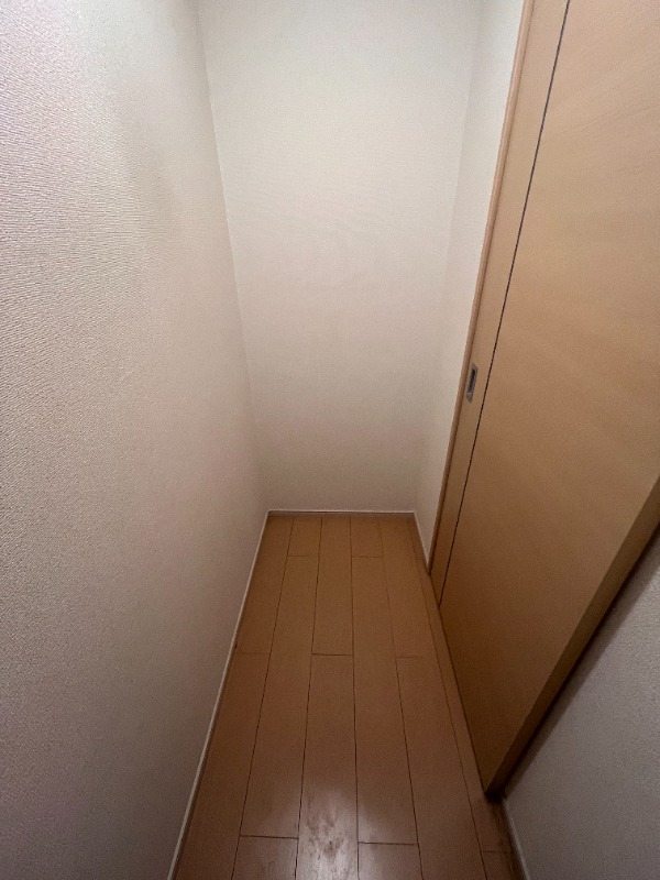 ��ʌ��������܎s��΋�厚�{�h�̃A�p�[�g�̂��̑������E�X�y�[�X