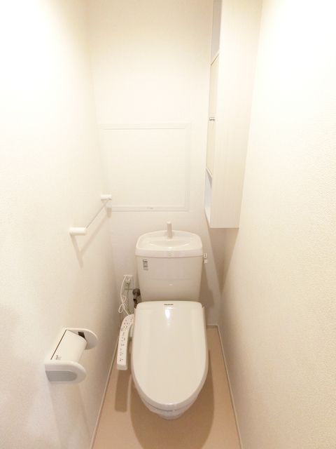 ��ʌ�����s�ܔԒ��̃A�p�[�g�̃g�C��