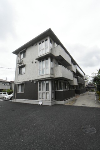 ��ʌ������s���v��̃A�p�[�g�̌����O��