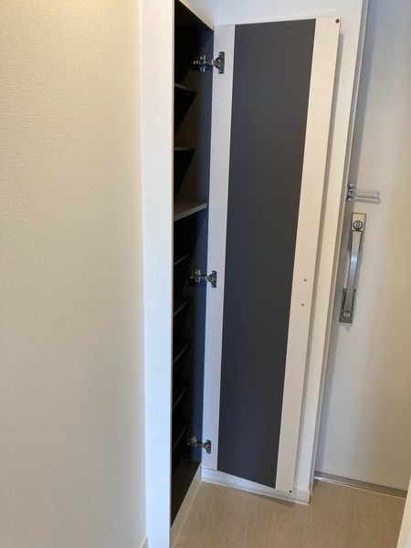 ��ʌ�����s�����Q���ڂ̃A�p�[�g�̌���