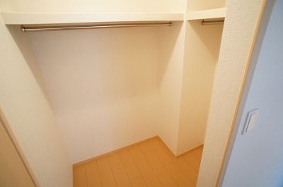 ��ʌ�����s�厚���s�k�J�̃A�p�[�g�̎��[