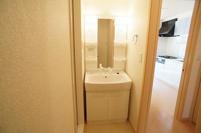 ��ʌ�����s�厚���s�k�J�̃A�p�[�g�̐��ʏ�