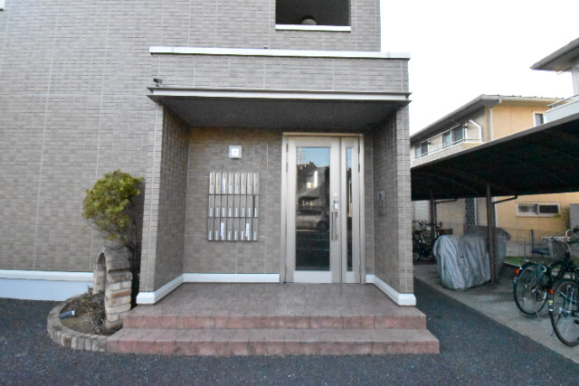 ��ʌ��z�J�s�J�����P���ڂ̃A�p�[�g�̃G���g�����X