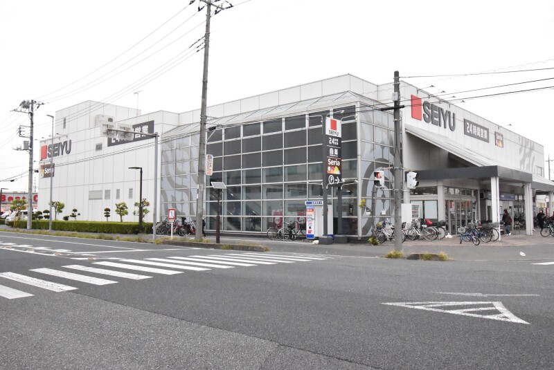 ��ʌ�����s�厚�Ɋ��̃}���V�����̎���