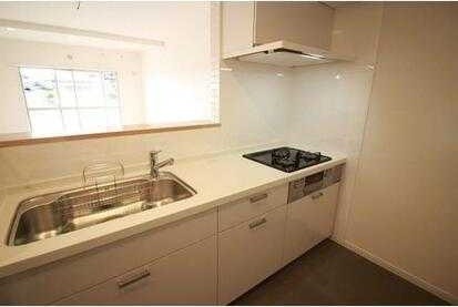 ��ʌ��������܎s�΋擌�Y�a�U���ڂ̃}���V�����̃L�b�`��