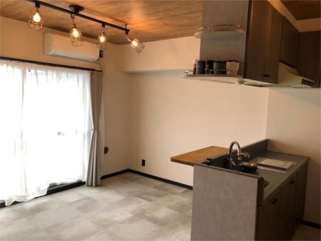 ��ʌ��������܎s�Y�a��j���J�Q���ڂ̃}���V�����̂��̑������E�X�y�[�X