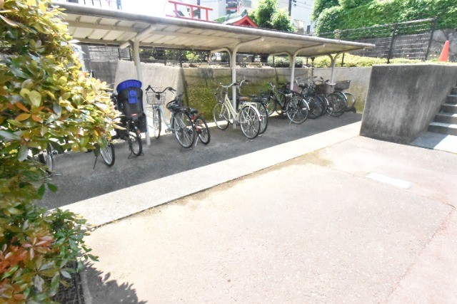 ��ʌ��������܎s�΋擌�Y�a�U���ڂ̃}���V�����̂��̑�