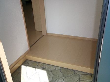 ��ʌ��������܎s��{��O���P���ڂ̃e���X�n�E�X�̌���