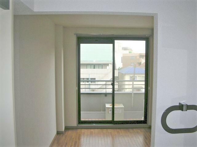 ��ʌ��������܎s�Y�a��k�Y�a�T���ڂ̃}���V�����̋��ԁE���r���O