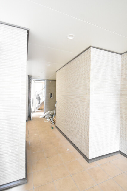 ��ʌ��������܎s����厚�w��̕ʏ��̃A�p�[�g�̃G���g�����X