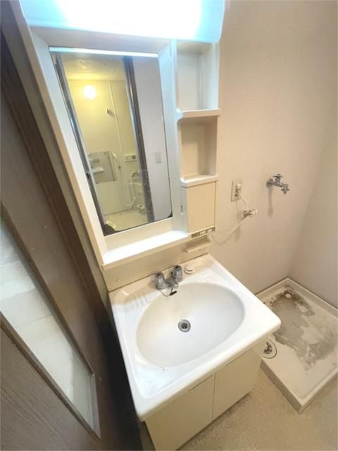 ��ʌ��z�J�s�ԓc�S���ڂ̃A�p�[�g�̐��ʏ�