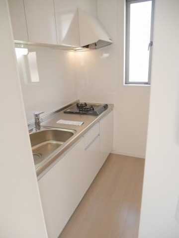 ��ʌ�����s���ԂP���ڂ̃A�p�[�g�̃L�b�`��