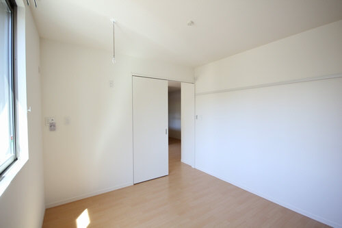 ��ʌ��������܎s������厚�쒆��̃A�p�[�g�̂��̑������E�X�y�[�X