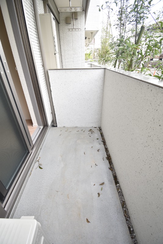 ��ʌ��������܎s��{�捂�@���Q���ڂ̃}���V�����̃o���R�j�[