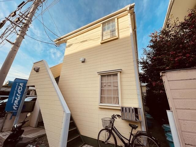 ��ʌ��������܎s�����擌��{�U���ڂ̃A�p�[�g�̃G���g�����X