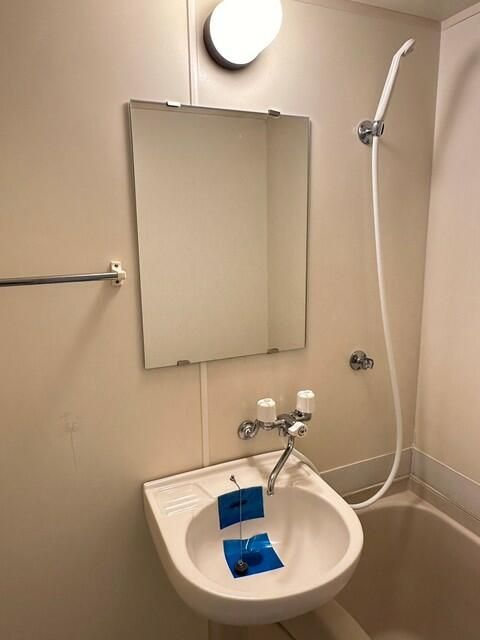 ��ʌ��������܎s�����擌��{�U���ڂ̃A�p�[�g�̐��ʏ�