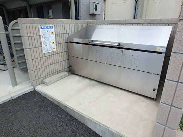 ��ʌ��������܎s���撆���P���ڂ̃A�p�[�g�̂��̑�