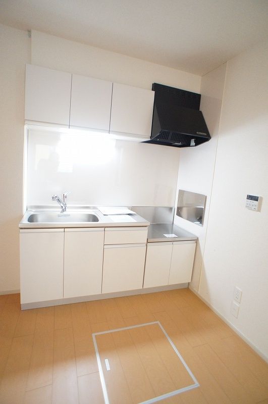 ��ʌ��������܎s�΋�厚���̃A�p�[�g�̃L�b�`��