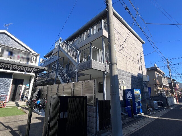 ��ʌ��������܎s�����擌��{�U���ڂ̃}���V�����̌����O��