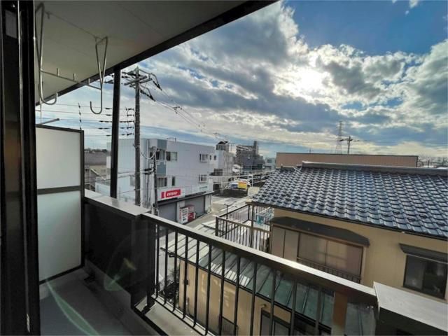 ��ʌ��z�J�s�k�z�J�Q���ڂ̃}���V�����̃o���R�j�[