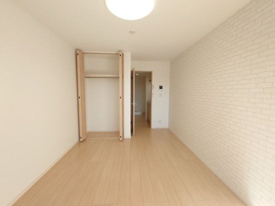 ��ʌ��������܎s����厚�w��̃A�p�[�g�̋��ԁE���r���O