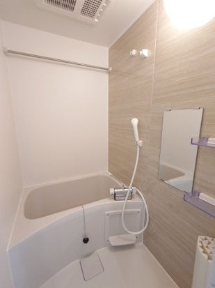 ��ʌ��������܎s����厚�w��̃A�p�[�g�̃o�X