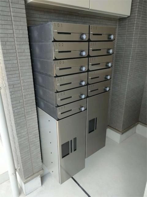 ��ʌ��z�J�s�k�z�J�Q���ڂ̃A�p�[�g�̂��̑�