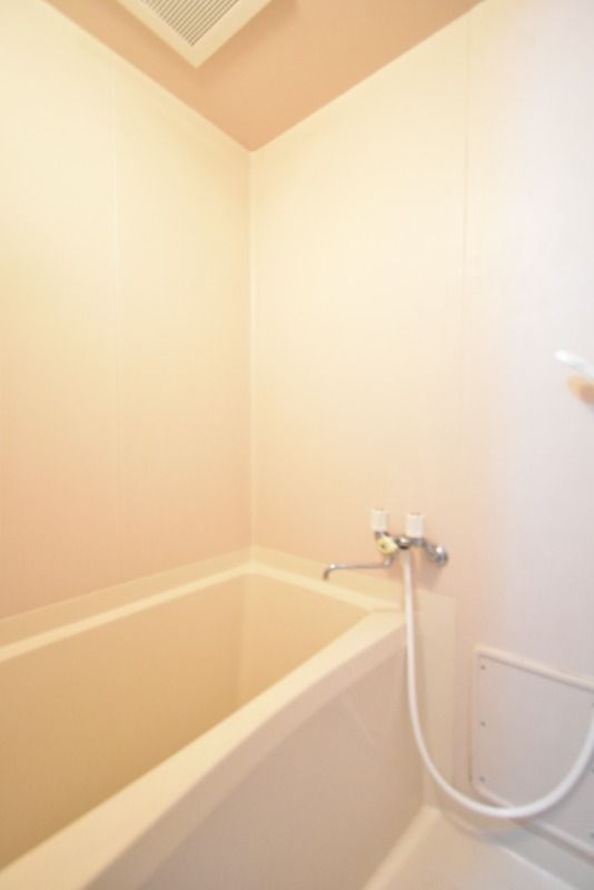 ��ʌ��������܎s����厚��v�ۗ̉Ƃ̃A�p�[�g�̃o�X