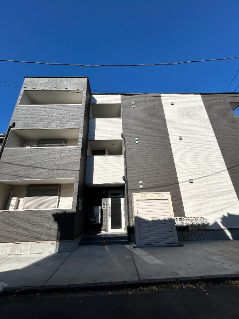 ��ʌ��������܎s����厚����{���̃A�p�[�g�̌����O��