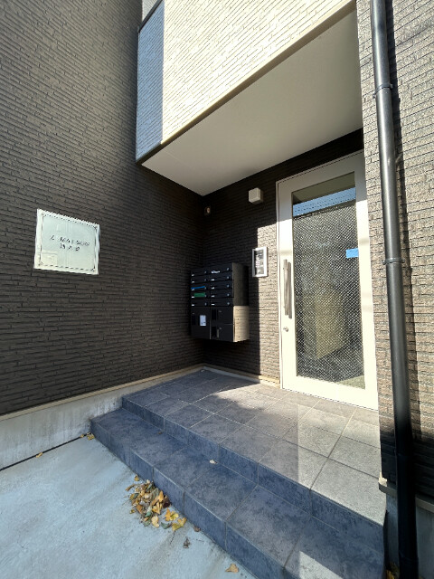 ��ʌ��������܎s����厚����{���̃A�p�[�g�̃G���g�����X