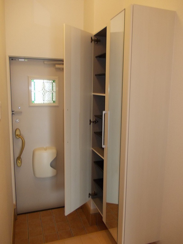 ��ʌ��z�J�s�ԓc�S���ڂ̃A�p�[�g�̌���