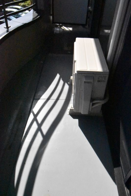 ��ʌ�����s�厚������̃}���V�����̃o���R�j�[