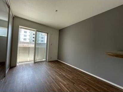 ��ʌ��������܎s��΋擌��΂R���ڂ̃A�p�[�g�̋��ԁE���r���O