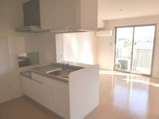 ��ʌ��z�J�s�V�z�J�P���ڂ̃A�p�[�g�̃L�b�`��