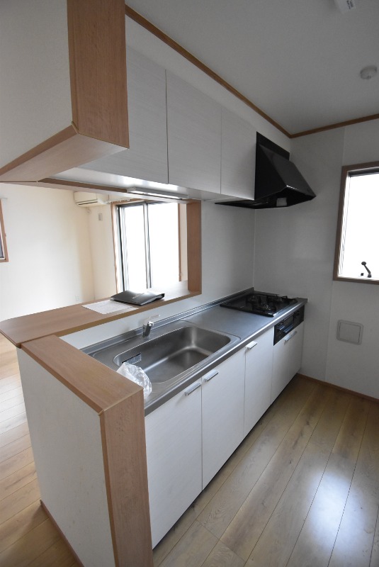 ��ʌ��������܎s��΋�������Q���ڂ̈�ˌ��ẴL�b�`��