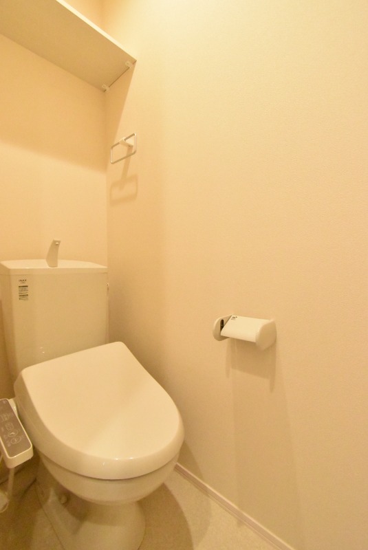 ��ʌ�����s����T���ڂ̃}���V�����̃g�C��