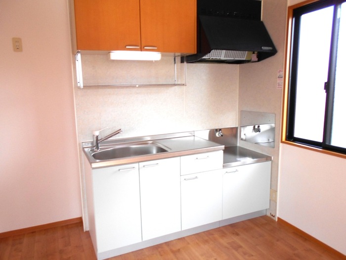 ��ʌ��z�J�s�����P���ڂ̃A�p�[�g�̃L�b�`��