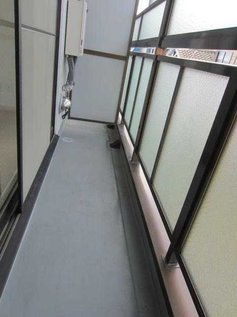 ��ʌ��z�J�s�ԎR���T���ڂ̃}���V�����̃o���R�j�[