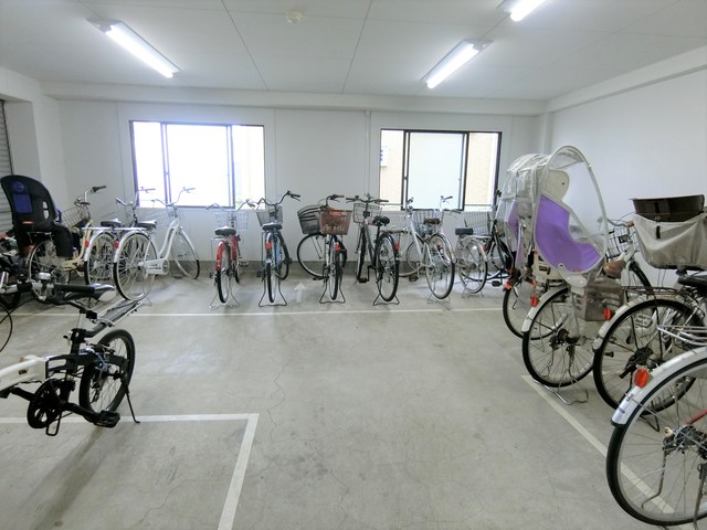 ��ʌ��z�J�s�ԎR���T���ڂ̃}���V�����̂��̑�