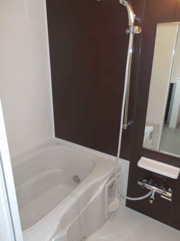 ��ʌ�����s�厚�v�ۂ̃A�p�[�g�̃o�X