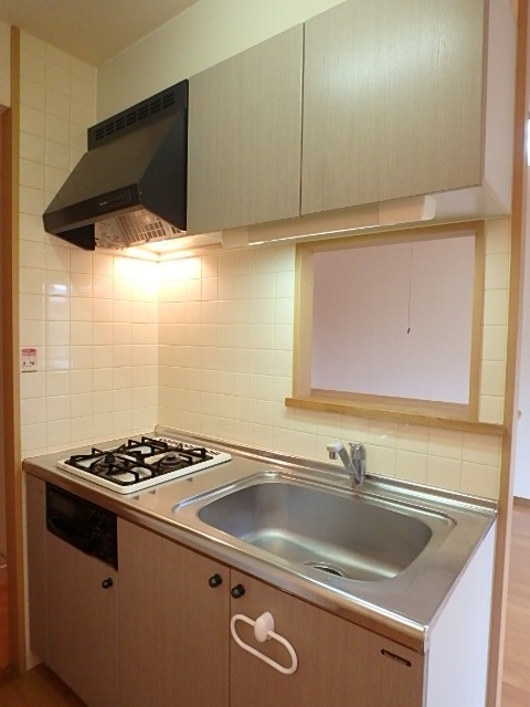 ��ʌ��������܎s�k��{�����S���ڂ̃}���V�����̃L�b�`��