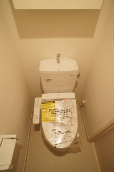 ��ʌ�����s�����R���ڂ̃}���V�����̃g�C��