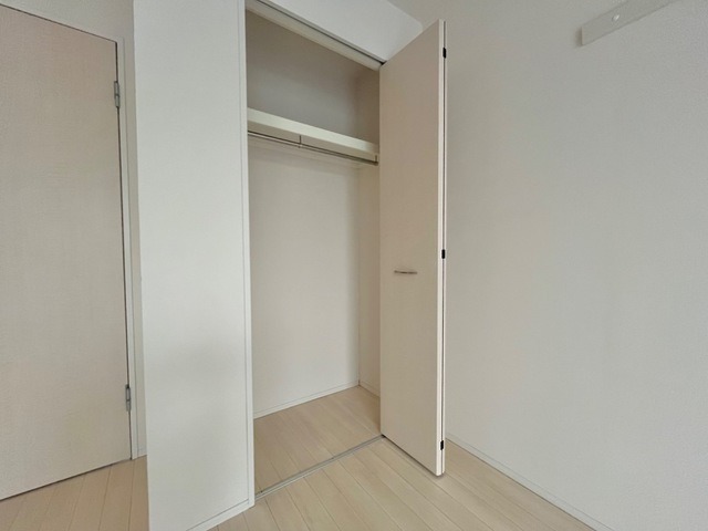 ��ʌ��k�����S�ɓޒ������j�Q���ڂ̃A�p�[�g�̎��[