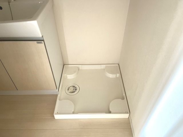 ��ʌ��k�����S�ɓޒ������j�Q���ڂ̃A�p�[�g�̂��̑�