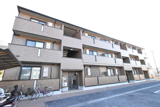 ��ʌ������s���U���ڂ̃A�p�[�g�̌����O��