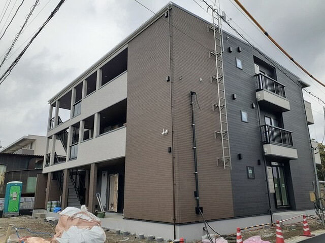 ��ʌ�����s�씵���J�V���ڂ̃A�p�[�g�̌����O��